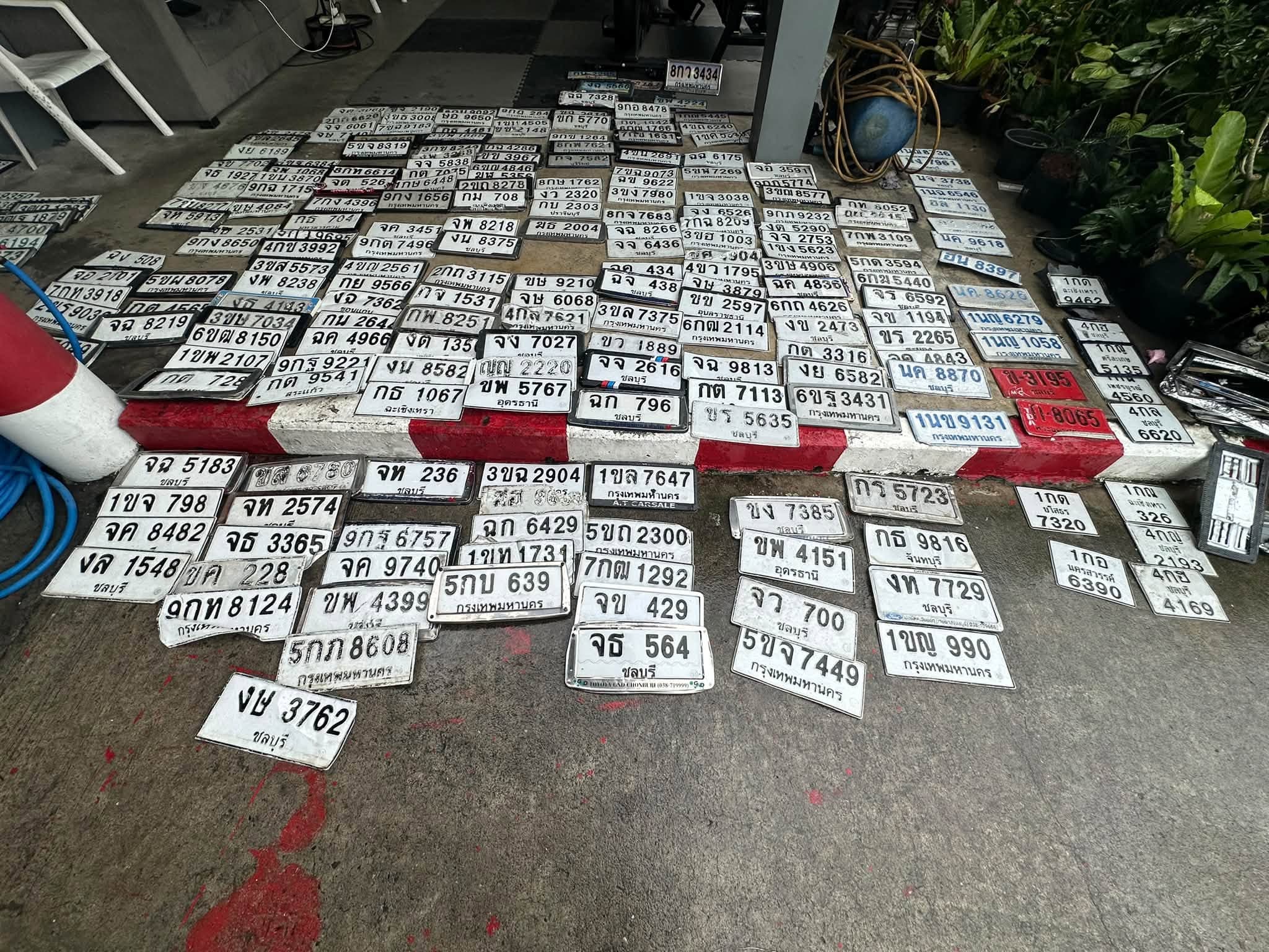 ภาพถ่ายจริงของป้าย 1ขจ 7647