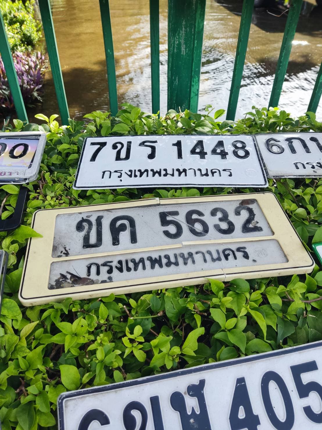 ภาพถ่ายจริงของป้าย 6กน